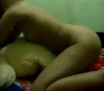 Bokep Indo ABG Yang Masih Belajar Sama Boneka