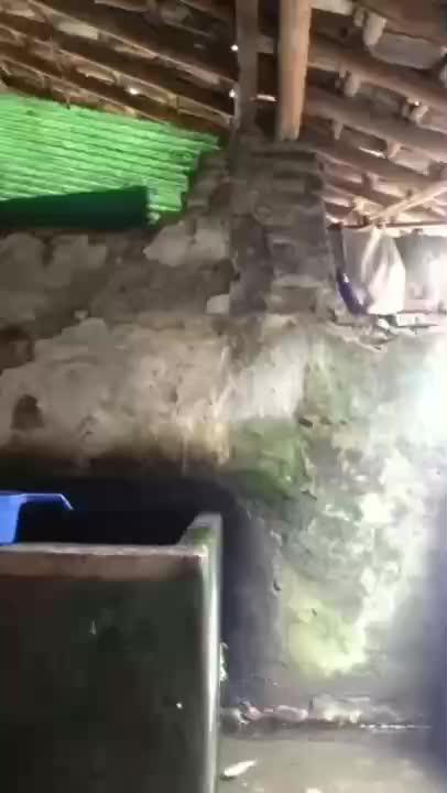 Video Eneng Mau Mandi Dulu