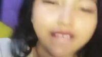 Bokep Indo Miss Prima Remas Buah Dada Sambil Desah