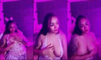 Lorenza Toket Gede Lepas Kaosnya Remas Desah