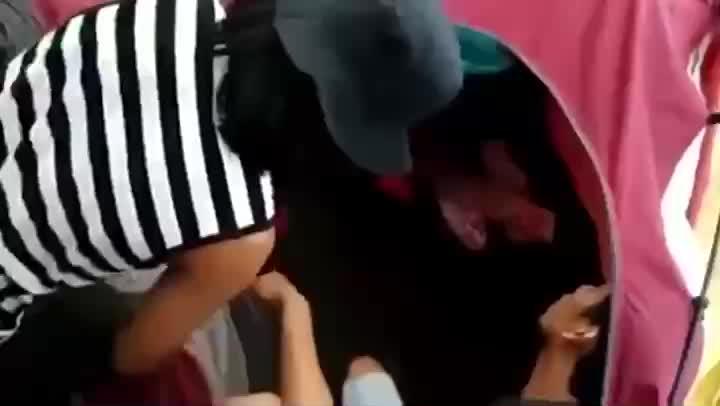 Video Ketahuan Kentu Di Tenda Saat Naik Gunung