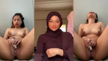 Gayatri Jilbab Coklat Belajar Colmek Keluar Putih