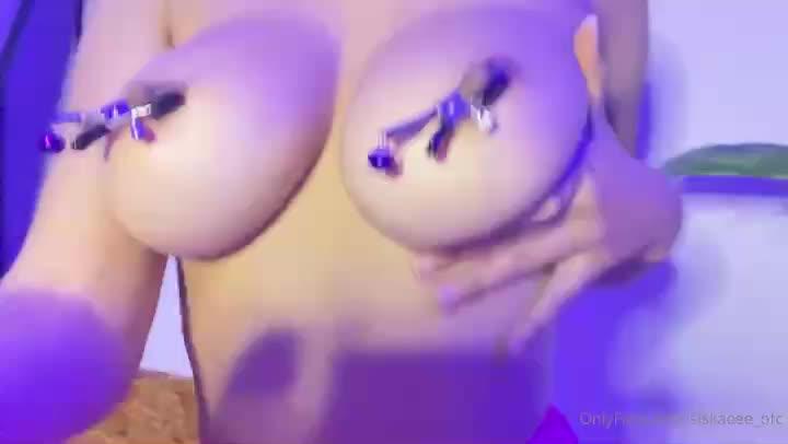 Video Siskaeee Dijepit