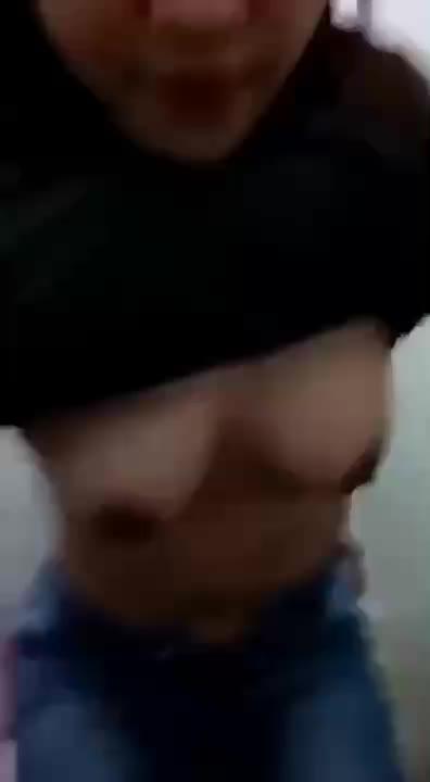 Video Jilbab Hitam Colmek Di Kamar Mandi Part 3
