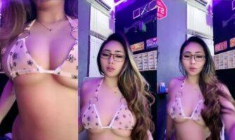 POV Ketik Shaciko Yubi Nyusuin Pascol Kenyot Utingnya