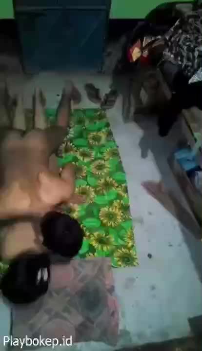 Video Ngentot Di Alas Motif Bunga