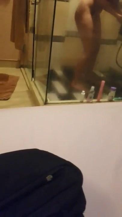 Bokep Tante Lagi Mandi Abis Ml