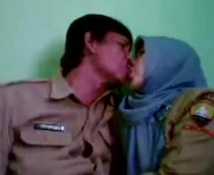 Video Pns Scandal Bidan Foreplay