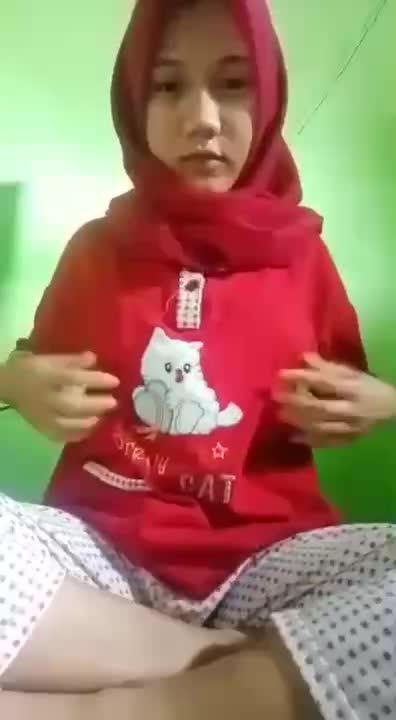 Video Hijabmerah