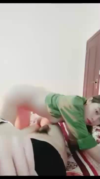 Video Kakak Adek Ngentot Bareng 1