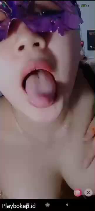 Video Live Show Nana