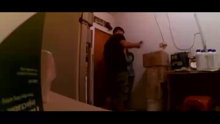 Video Di Gudang Cewek Jilbab Sepong Pacar