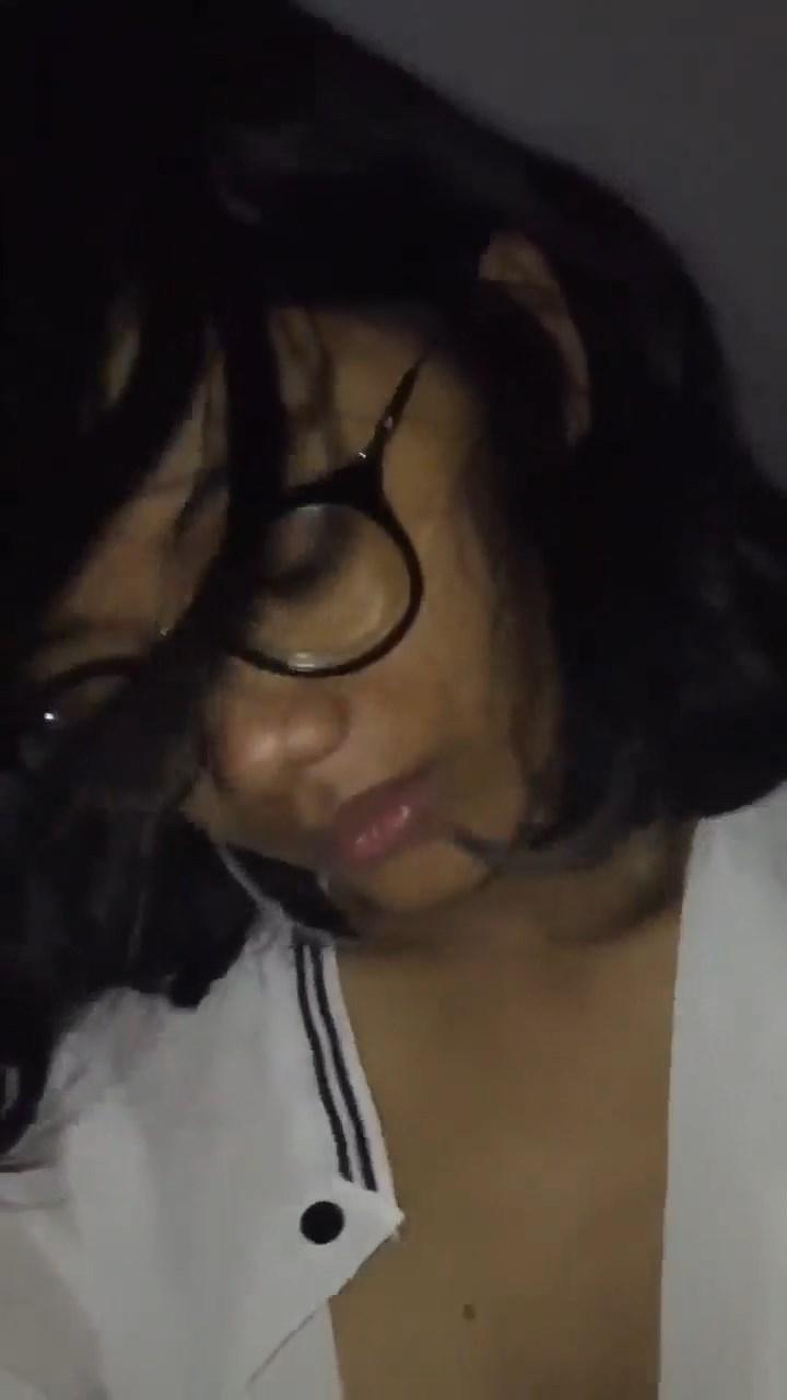 Bokep Indo Wot Lepas Hijab Baju Putih