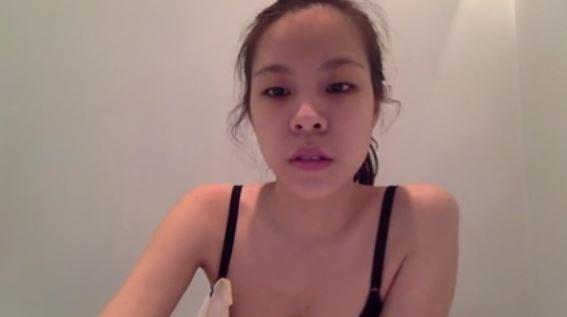 Bokep Indo Masturbasi Pas Lagi Sepi 1