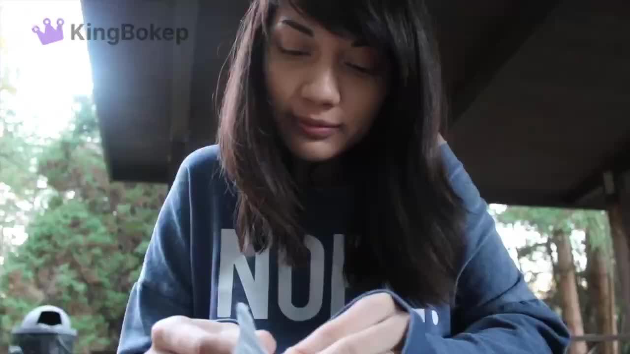 Video Smoking Topless