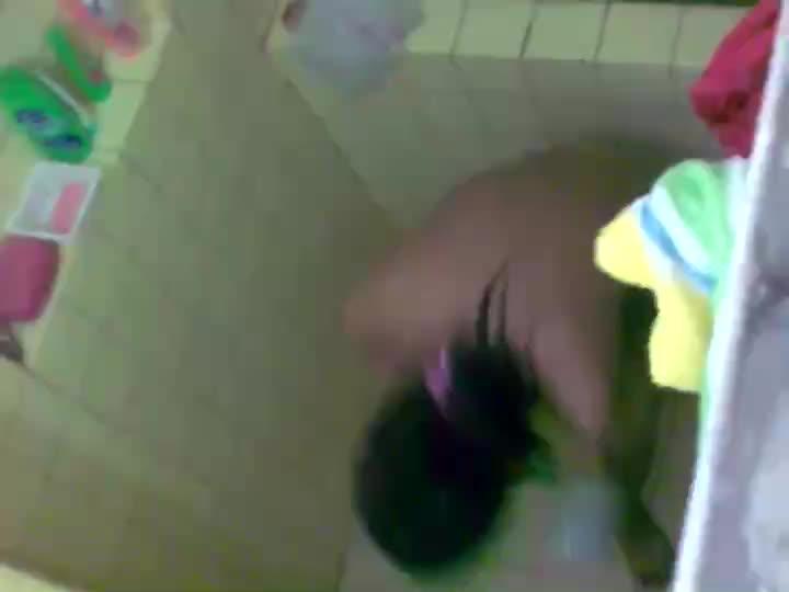 Video Ngintip Saudara Sepupu Sma Mandi 1