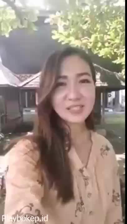 Video Yesica Cukarestu