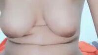 Bokep Indo Colmek Crot Pake Sikat Gigi Tapi Gak Kerasa