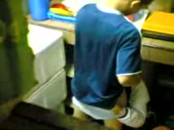 Video Bokep ABG Jilbab Ngentot di Dapur