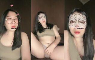 Shella Si Semok Cakep Kembali Colmek Bugil Kacamata