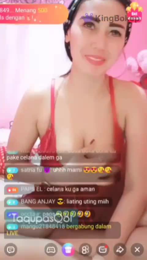 Video Uhhh Mami