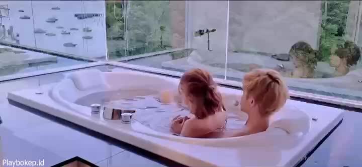 Video Mandi Bareng Sambil Ngewe