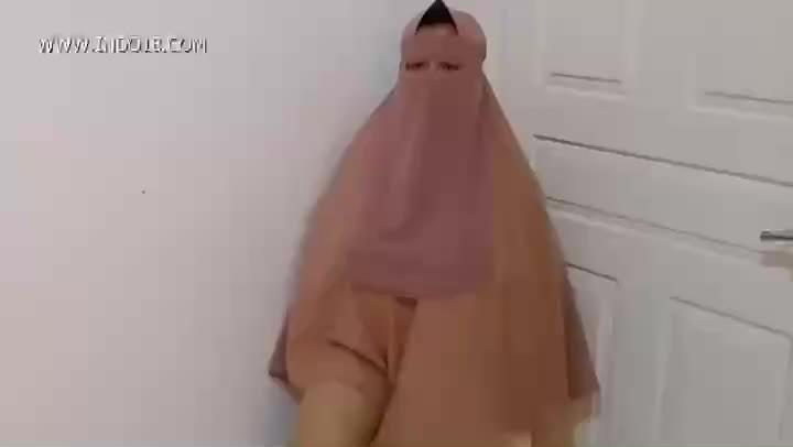 Video Ngentot Jilbab Coklat Montok