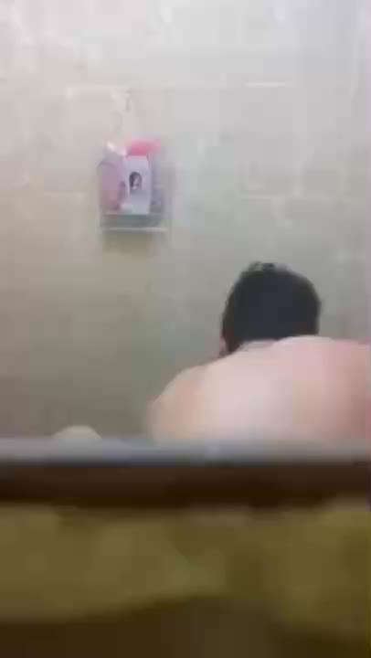 Video ABG Mesum Ketahuan di WC Umum