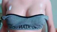 Bokep Indo Namirah Payudara Basah Menggemaskan