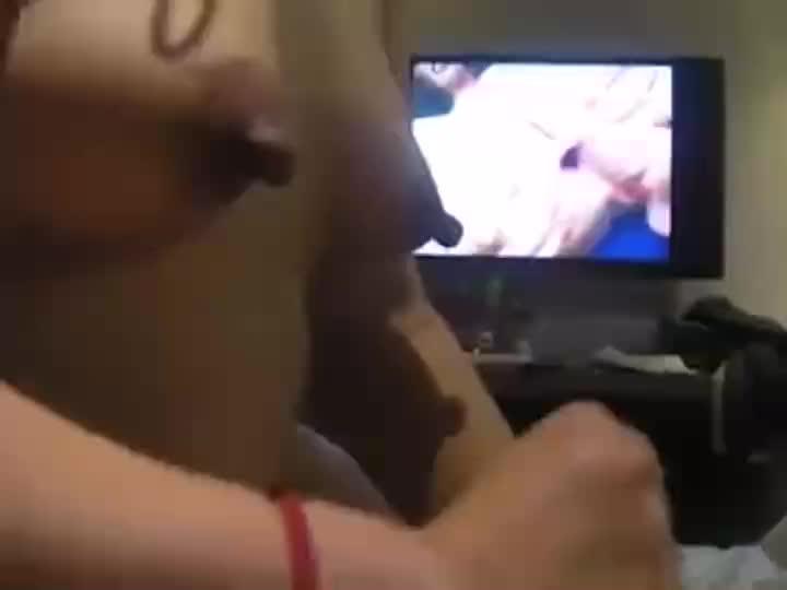 Video Abg Nonton Bokep Sambil Ngocokin Pentil Nya Kenceng