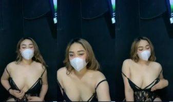 Dhea Seksi Mulus Hot