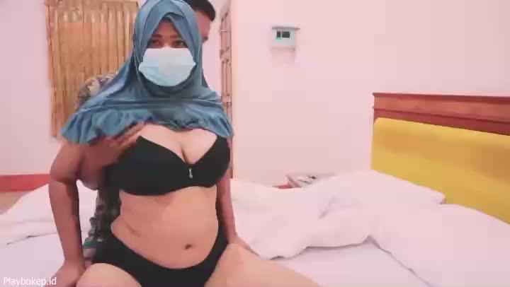 Video Jarang Digoyang Suami Tante Ngewe Dengan Selingkuhan