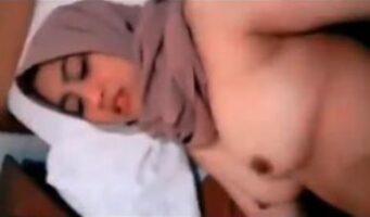 Bokep Jilbab Check-in Ngewe Kita Harus Sampe Nikah