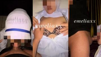Emeliaxx Kostum Perawat Siap Abang Entot Desah Manja