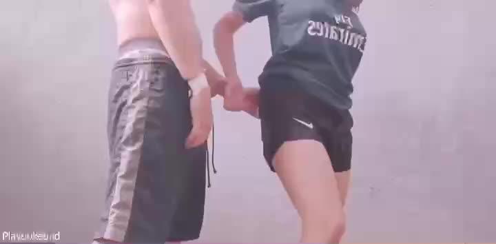 Video Niatnya Mau Main Raket Ehh Malah