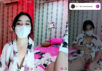 Elita Remas Susu Colok Memek Tembem
