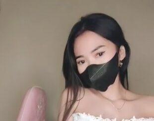 Tiktokers Cantik Ebot Binal show Toketnya