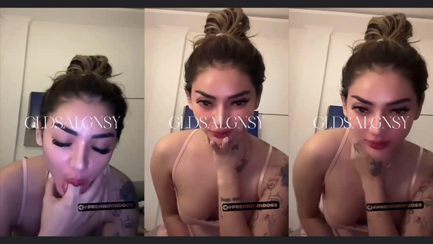 Bokep Indo Terngiang Ngiang Memeknya Gladys Selebgram Cantik Yg Viral