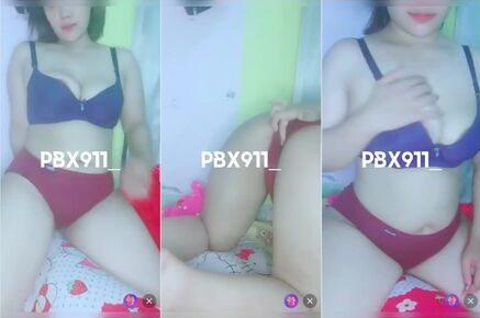 Toket Bulat Remas Desah Kak Cindy