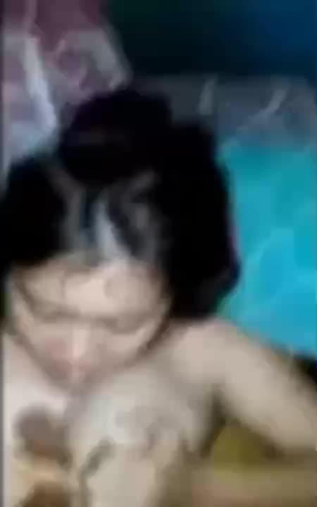 Video Abg Chubby Di Kuncir Nyepong Batuk Batuk