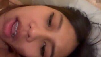 Bokep Ngentot Sama Temen Kost Menggila Crot Sayang?