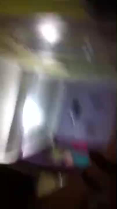 Video Ngintip Ambil Kursi Terus Rekam Dari Atas Pintu