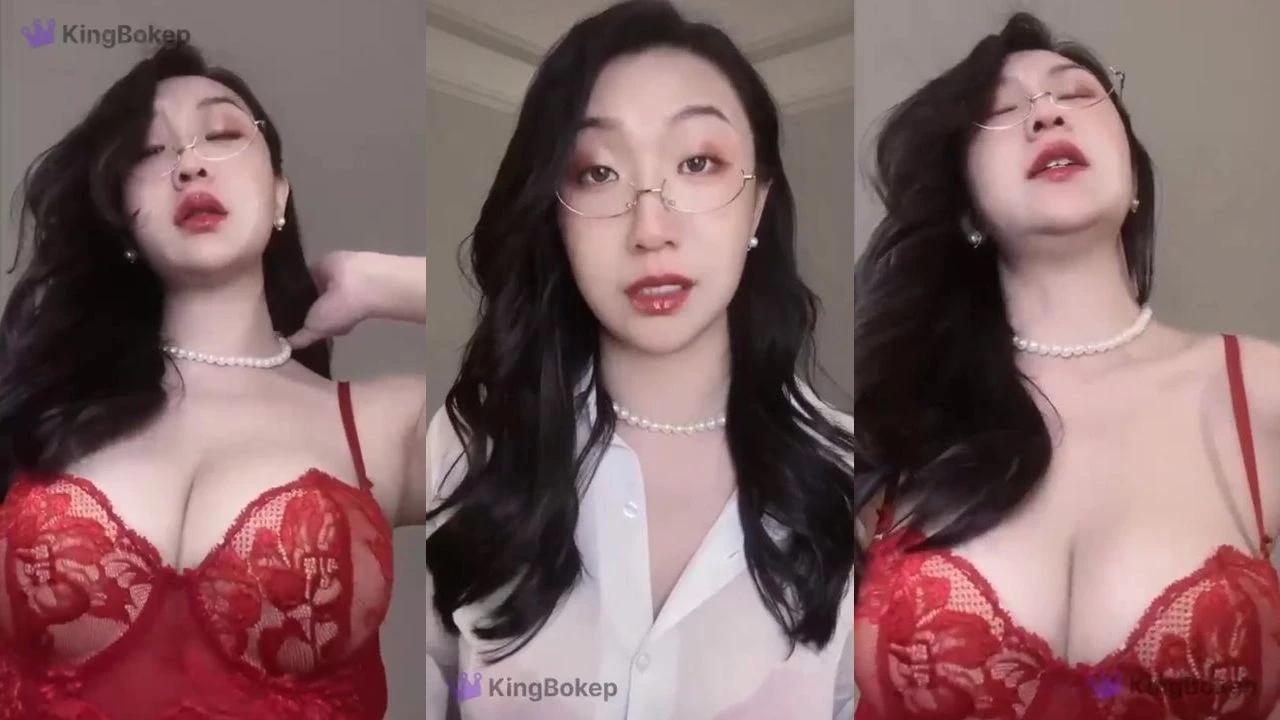 Video Pulang Kuliah Mami Chindo Ngajakin Mandi