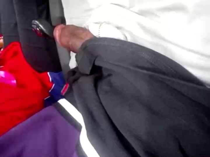 Video Kontol Pak Lurah Disepong Tante Berjilbab di Mobil