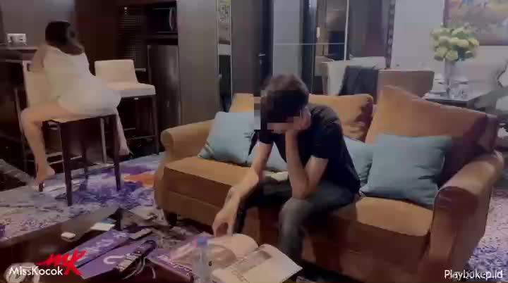 Video Ngentot Istri Teman Yang Menggoda