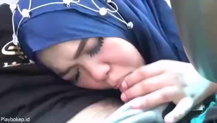 Video Di BJ Tante Di Mobil