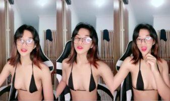 Helmita Tocil Bra Hitam Seksi Menggoda