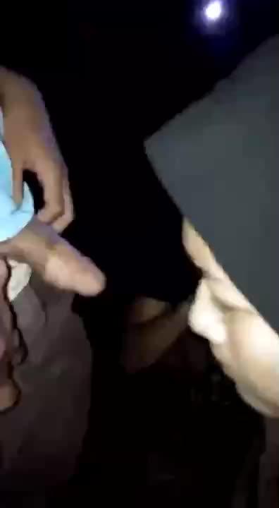 Video Jilbab Ketangkap Basah Main di Semak Semak 2