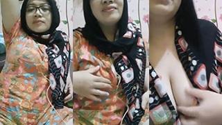 Toket Ukhti Cantik Binal