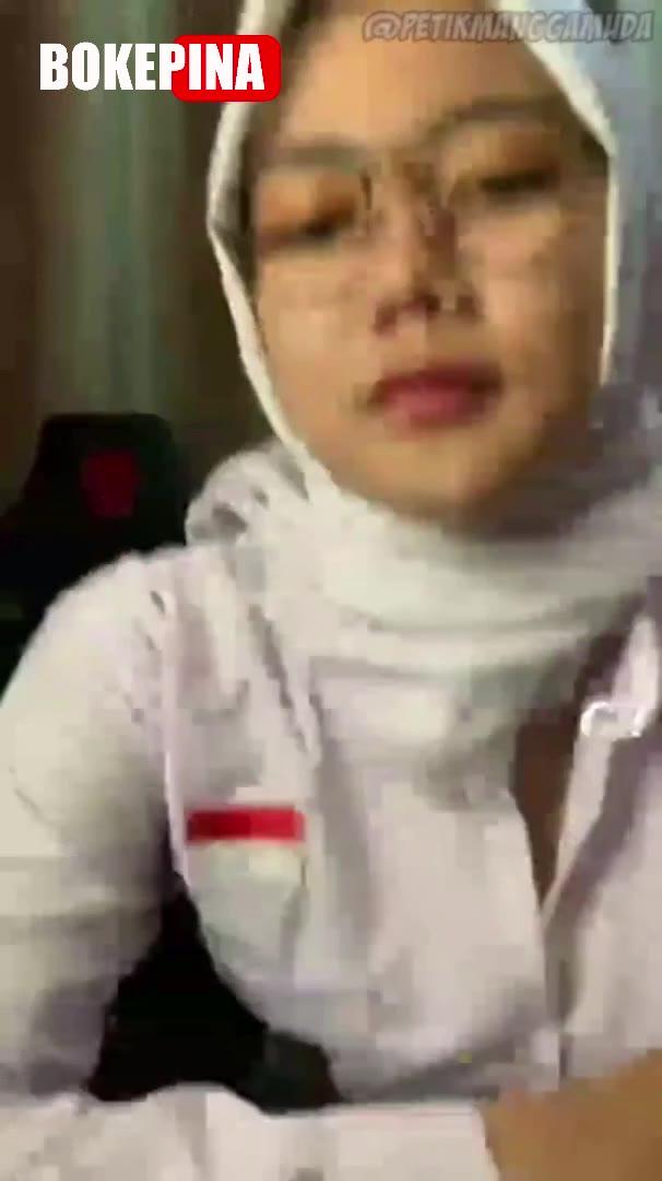 Bokep ABG Siswi SMA Jilbab Youtuber Binal Sexy